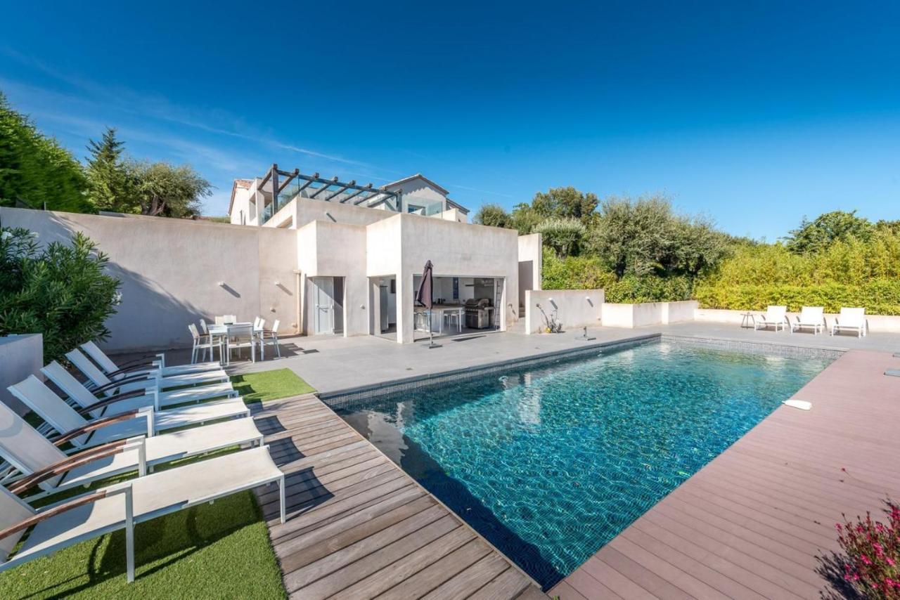 Vue Panoramique Sur La Baie De St Tropez Villa Les Issambres Eksteriør billede