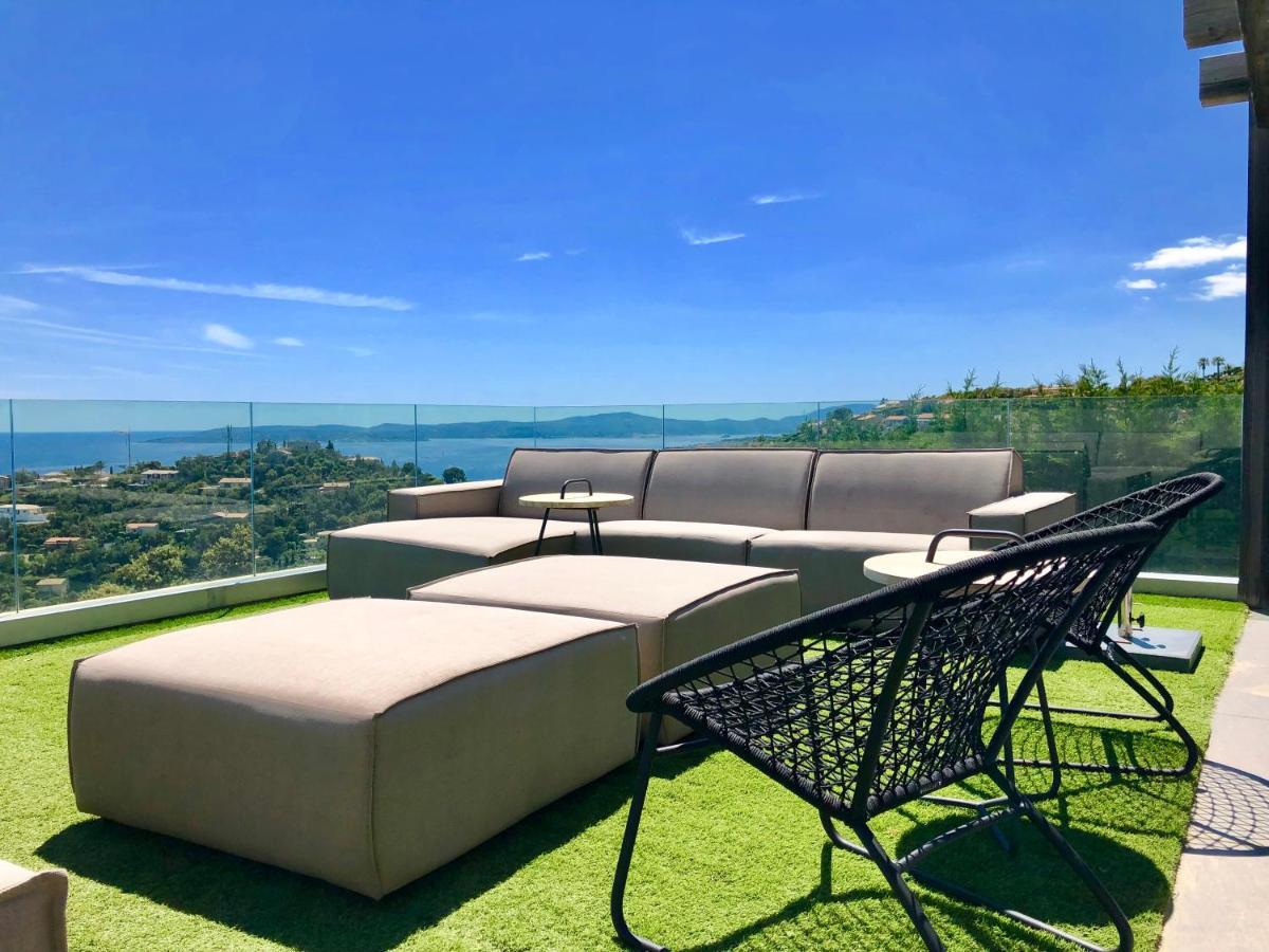 Vue Panoramique Sur La Baie De St Tropez Villa Les Issambres Eksteriør billede