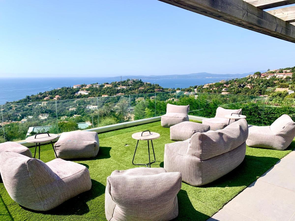 Vue Panoramique Sur La Baie De St Tropez Villa Les Issambres Eksteriør billede